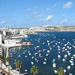 Beautiful Seafront With Comfy Beds, Ac & Wifi By 360 Estates Apartment *
