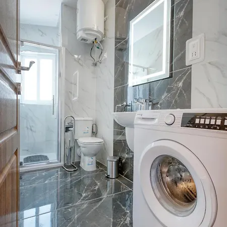 Beautiful Seafront With Comfy Beds, Ac & Wifi By 360 Estates דירה *