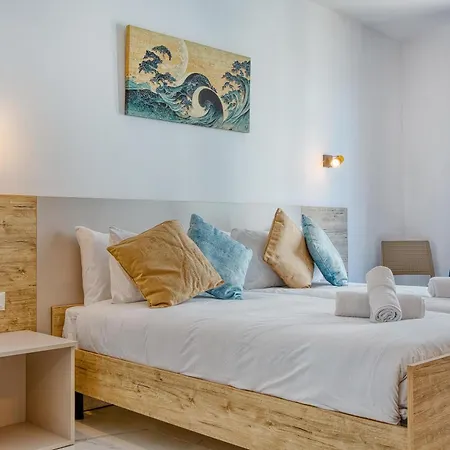 Beautiful Seafront With Comfy Beds, Ac & Wifi By 360 Estates דירה