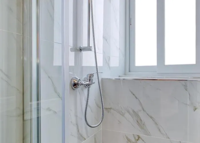 Beautiful Seafront With Comfy Beds, Ac & Wifi By 360 Estates San Pawl il-Baħar