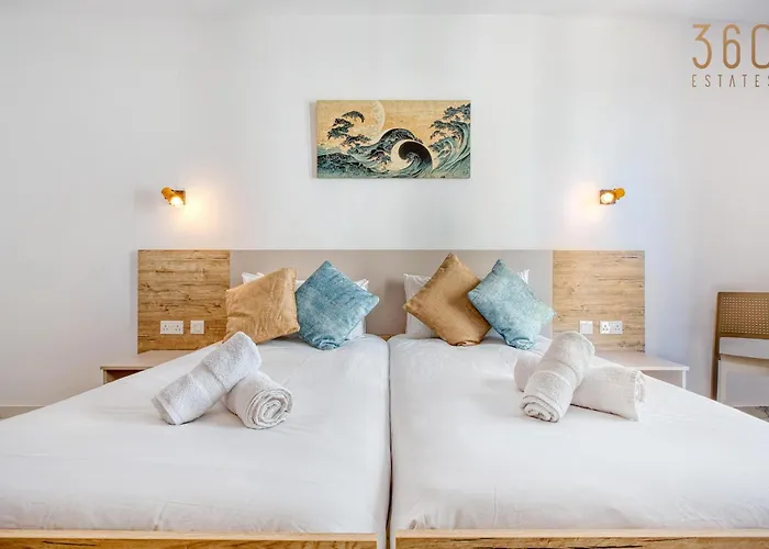 Beautiful Seafront With Comfy Beds, Ac & Wifi By 360 Estates Апартаменты *