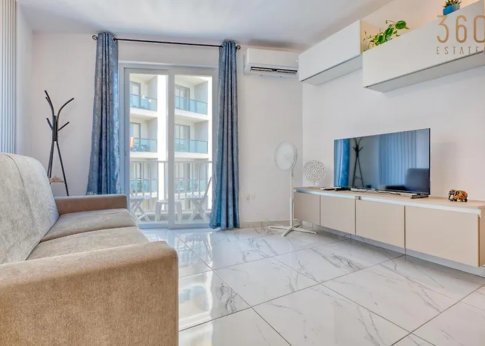 Beautiful Seafront With Comfy Beds, Ac & Wifi By 360 Estates *