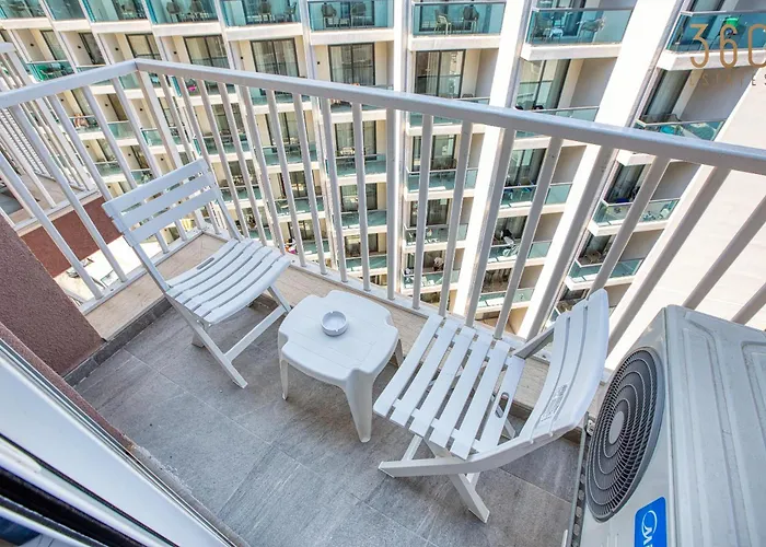 Beautiful Seafront With Comfy Beds, Ac & Wifi By 360 Estates Сент-Полс-Бей